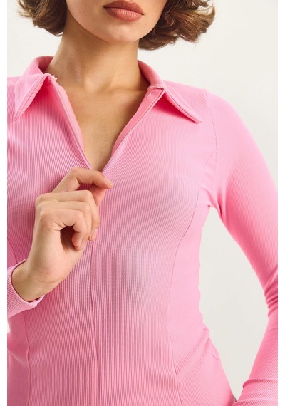 Shade Kadın Vücudu Saran Yarım Fermuarlı Fitilli Likralı Polo Yaka Basic Bluz 8073 60283602 - Şeker Pembe Shade Kadın Vücudu Saran Yarım Fermuarlı Fitilli Likralı Polo Yaka Basic Bluz 8073 60283602 - Şeker Pembe