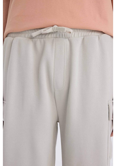 DeFacto Regular Fit Beli Bağcıklı Kargo Cepli Şort D9494AX25SMGR503