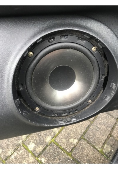 Vw Polo 6n1 Kapı Hoperlörü Çerçevesi