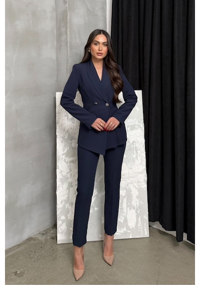 Msm Fashion Kadın İkili Blazer Ceket Pantolon Takım Pile Ve Düğme Detaylı Boru Paça Lacivert Msm Fashion Kadın İkili Blazer Ceket Pantolon Takım Pile Ve Düğme Detaylı Boru Paça Lacivert