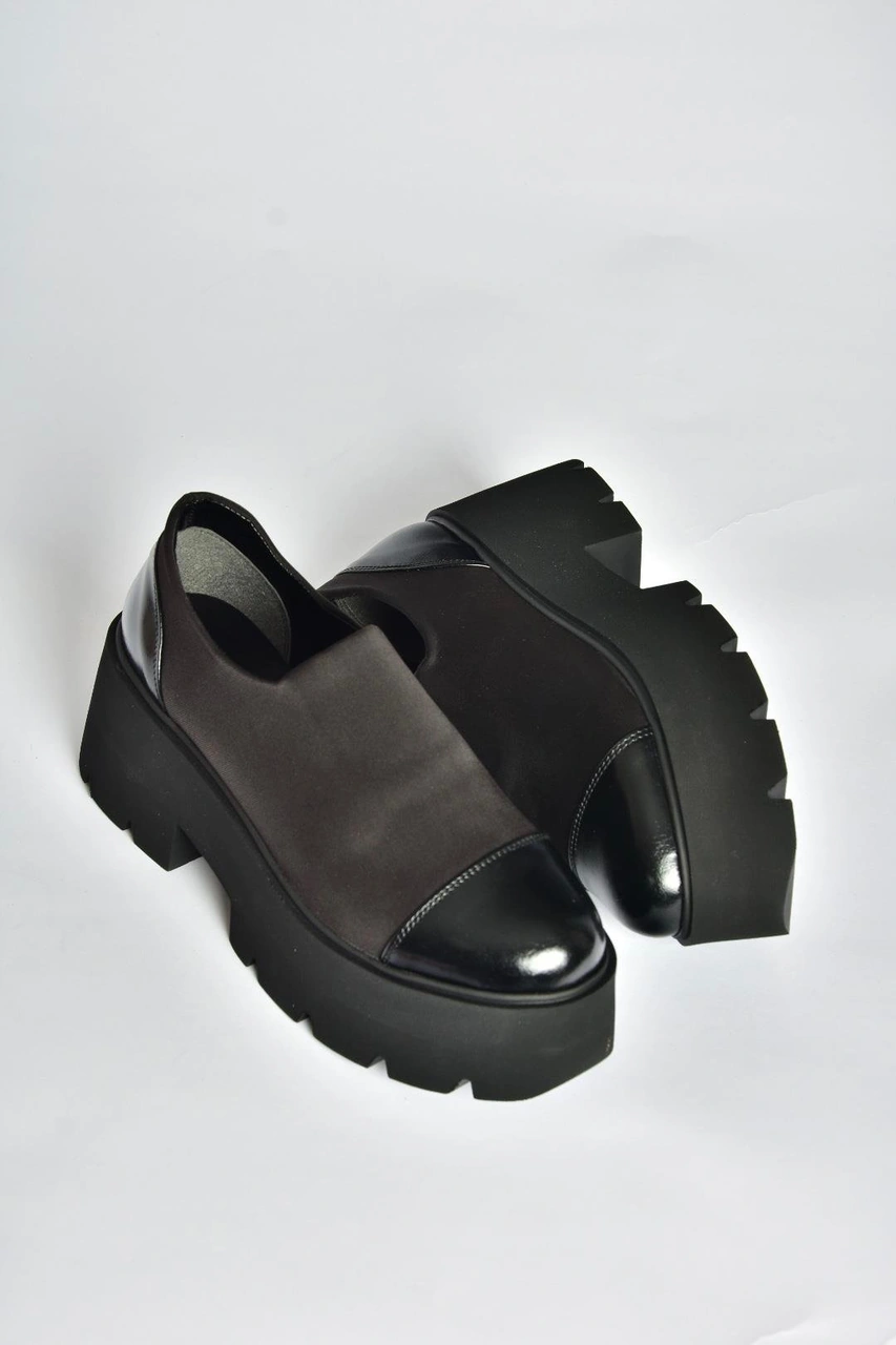Fox Shoes V272906404 Siyah Kumaş Kalın Tabanlı Kadın Ayakkabı Siyah-kumaş
