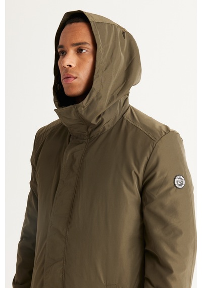 AC&Co / Altınyıldız Classics Erkek Hakı Standart Fit Normal Kesim Kapüşonlu Dik Yaka Trençkot Haki