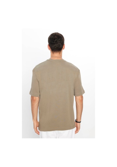 Tudors Unisex Oversize Geniş Kesim %100 Pamuk Yumuşak Dokulu Basic Bisiklet Yaka Haki Tişört-31704 Haki Tudors Unisex Oversize Geniş Kesim %100 Pamuk Yumuşak Dokulu Basic Bisiklet Yaka Haki Tişört-31704 Haki