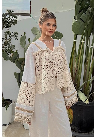 Fashion Cocktail Romantik Kore Slim Fit Pantolonlu İnci Brode İşçilikli Geometrik Dantel Zarif Yelek Düğmeli Ceket Fermuarlı Dar Kesim Pantolon Ham Keten Bohem Takım Bej Fashion Cocktail Romantik Kore Slim Fit Pantolonlu İnci Brode İşçilikli Geometrik Dantel Zarif Yelek Düğmeli Ceket Fermuarlı Dar Kesim Pantolon Ham Keten Bohem Takım Bej