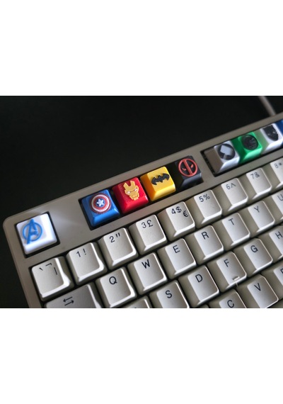 Avengers Süper Kahramanlar Logolu Renkli Mekanik Klavye Tuş Takımı