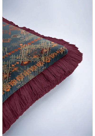 Etnik Kilim Desenli Saçaklı Yastık Kılıfı - Otantik Retro Lacivert Bordo Püsküllü Kırlent Kılıfı Kadim Ufuk Saten
