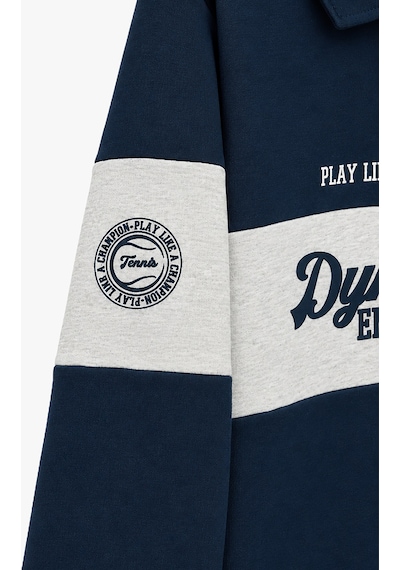 Koton Uzun Kollu Üç İplik Şardonlu Renk Bloklu Yarım Fermuarlı Polo Yaka Baskılı Sweatshirt Lacivert 7wam70031mk Koton Uzun Kollu Üç İplik Şardonlu Renk Bloklu Yarım Fermuarlı Polo Yaka Baskılı Sweatshirt Lacivert 7wam70031mk