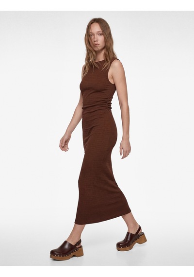Koton Bürümcük Kolsuz Dik Yaka Midi Bodycon Elbise Kahverengi 6sal80003ık Kahve