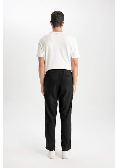 Defacto Pantolon Relax Fit Beli Bağcıklı Cepli Basic Düz Düz Paça B7336AX23WNBK81 Siyah