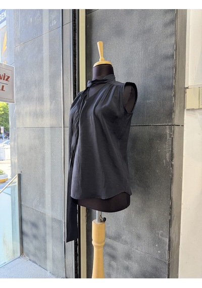 Pera Moda Sıfır Kol Fularlı Modal Yazlık Kadın Gömleği Siyah