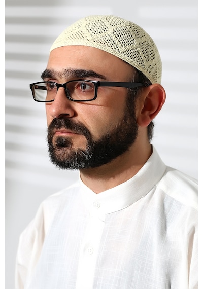 Makine Örgüsü Dantel Detaylı Namaz Takkesi Krem Krem