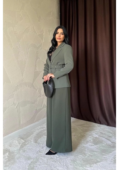 Haki Cep Kapaklı Ve Kemerli Ceket Haki