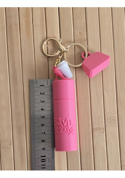 Şeytan Moda Giyer Modeli Ruj Kutusu Şeklinde Anahtarlık Charm Pembe