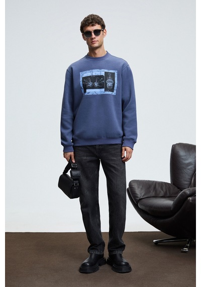 Grimelange LUCIAN Erkek Göğsü Baskılı Yuvarlak Yaka Regular Fit İndigo Sweatshirt