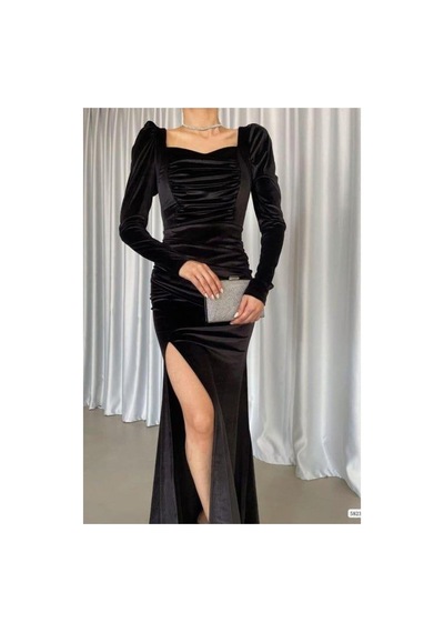 DefyModa Kadın Modern Kadife Kumaş Kare Yaka Yırtmaçlı Abiye Elbise Siyah