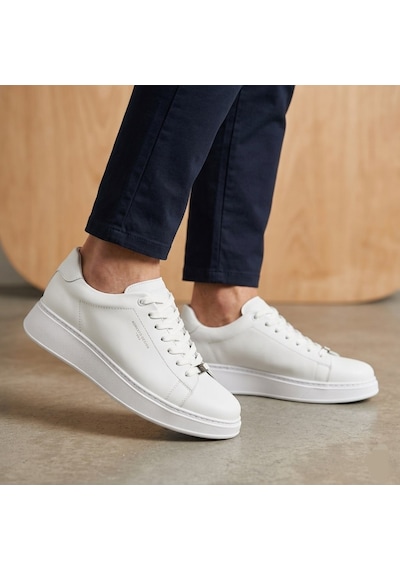 Komcero Bağcıklı Kalın Taban Sade Model Erkek Hakiki Deri Günlük Sneaker Ayakkabı K1372-2225 Beyaz Komcero Bağcıklı Kalın Taban Sade Model Erkek Hakiki Deri Günlük Sneaker Ayakkabı K1372-2225 Beyaz