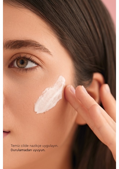 Otacı Botanics + Canlandırıcı Gece Bakım Maskesi - Gül Özleri Ve Hyalüronik Asit
