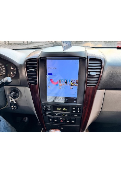 Snp Serisi Kia Sorento 2002 İle 2006 Uyumlu 9.7 İnç Tesla Ekran Android Multimedya Sistemi 6-128 Gb Hafıza Carplay Android Auto Ve Geri Görüş Kamerası 9.7''