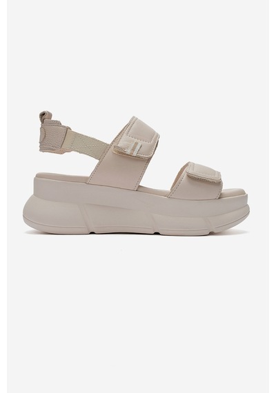 Luvishoes Celeste Krem Hakiki Deri Cırt Bantlı Kadın Kalın Tabanlı Sandalet