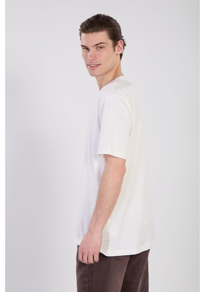 Barrels And Oıl Erkek Bisiklet Yaka T-shirt - Beyaz Beyaz