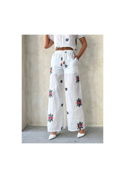 Verymoda Nakışlı Pantolon D2880 Krem Verymoda Nakışlı Pantolon D2880 Krem
