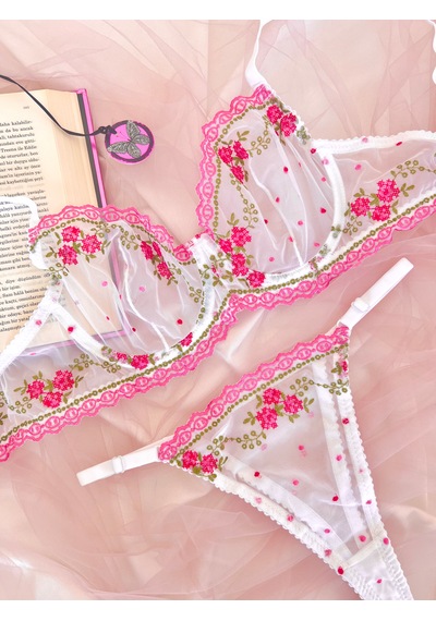 Arinda Gemma Çiçek Desenli Beyaz İşlemeli Brode Kapsız Balenli Bralette C Cup Sütyen Tanga Alt Üst Çamaşırı Takımı 2 Parça Arinda Gemma Çiçek Desenli Beyaz İşlemeli Brode Kapsız Balenli Bralette C Cup Sütyen Tanga Alt Üst Çamaşırı Takımı 2 Parça