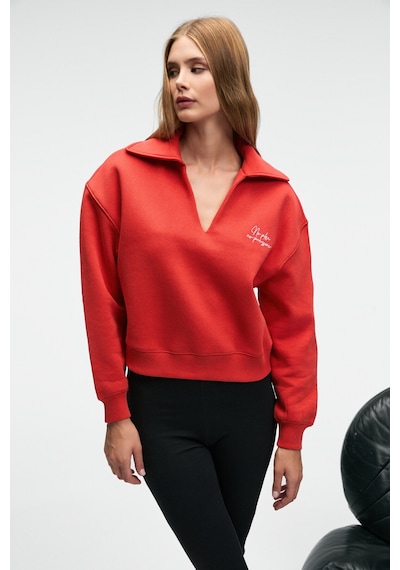 Grımelange HANEL Kadın V Gömlek Yaka Nakış Detaylı Regular Fit Kırmızı Sweatshirt