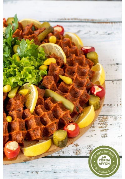 Yörem Afyon Meşhur Şanlıurfa Sofralarının Kara İncisi Güneş Kurusu Hakiki İsot Biberi Capsicum Annuum 110gr.