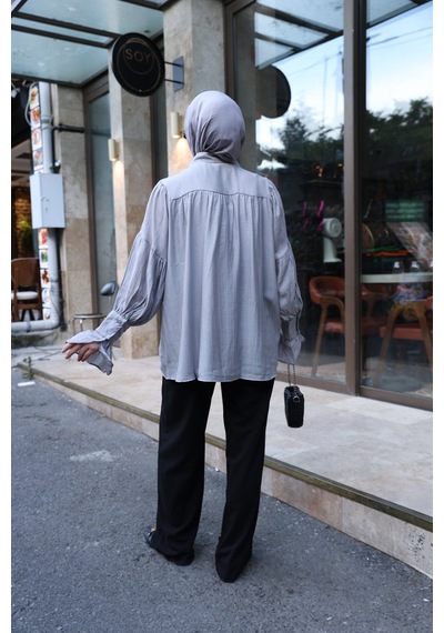 Şakika Kadın Büzgü Detaylı Premium Gömlek gri