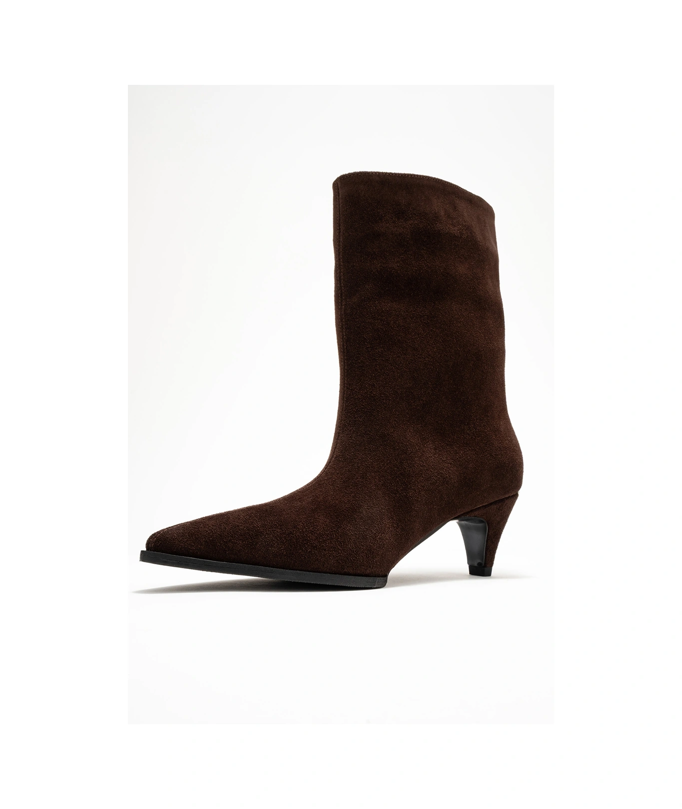 Luvishoes Luvi Shoes Aleo Kahverengi Süet Hakiki Deri Sivri Burunlu Kadın Kısa Topuklu Bot Süet Kahve Luvishoes Luvi Shoes Aleo Kahverengi Süet Hakiki Deri Sivri Burunlu Kadın Kısa Topuklu Bot Süet Kahve