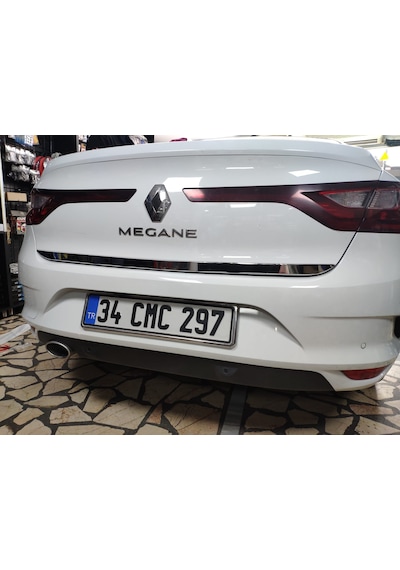 Megan 4 Sedan Bagaj Alt Çıta Kromu