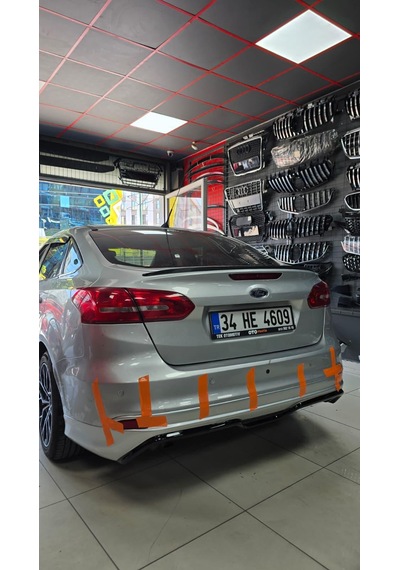 Ford Focus 3 Sedan Arka Tampon Eki Plastik Boyasız
