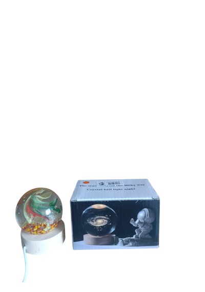 Ahşap Altlıklı Işıklı Küre