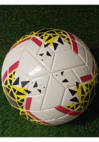 Halı Saha Futbol Topu Beyaz