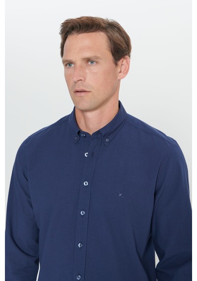 Ac&Co / Altınyıldız Classics Erkek Lacı Slim Fit Dar Kesim Düğmeli Yaka %100 Pamuk Gömlek Lacı Lacivert Ac&Co / Altınyıldız Classics Erkek Lacı Slim Fit Dar Kesim Düğmeli Yaka %100 Pamuk Gömlek Lacı Lacivert