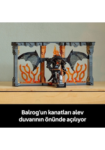 LEGO® Icons Yüzüklerin Efendisi: Balrog™ Kitaplık Dekoru 10367 - Yetişkinler için Dekoratif Film Hatırası Model Yapım Seti (1201 Parça)
