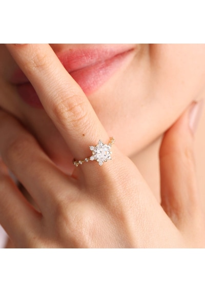 Camdaki Kız Altın Tektaş Yüzük 14K 541095942