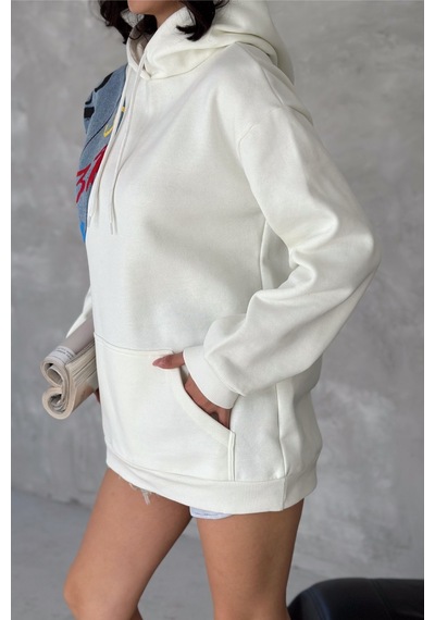 Femelle Kadın Beyaz Kot Detaylı İçi Pamuklu Kapüşonlu Sweatshirt
