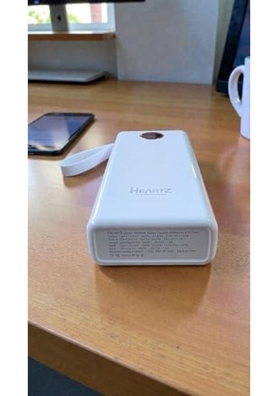 H004 20000 Mah Power Bank Pd 30w Ve Usb 22.5w Fast Hızlı Şarj Dahili Type C Ve Lightning Kablolu Dünya Standartlar
