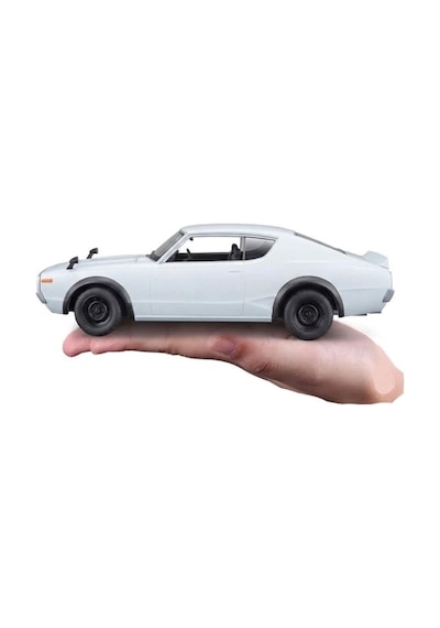 Maisto Lisanslı Metal 1973 Nissan Skyline 2000gt-r 1:24 Kapıları Açılabilir Oyuncak Model Araba Beyaz