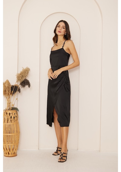Darlin Moda Siyah Zincir Askı Detaylı Sırt Dekolteli Elbise Dm1037 Siyah Darlin Moda Siyah Zincir Askı Detaylı Sırt Dekolteli Elbise Dm1037 Siyah