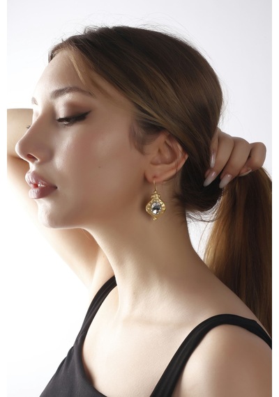 Matya Mat Altın Kaplama Sallantılı Beyaz Oval Taşlı Model Küpe Altın