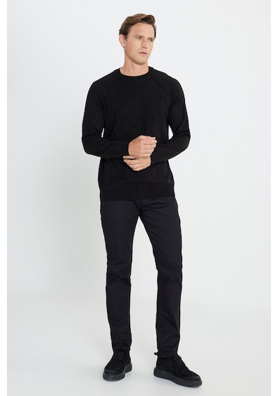 AC&Co / Altınyıldız Classics Erkek Siyah Standart Fit Normal Kesim Bisiklet Yaka Jakarlı Triko Kazak Siyah AC&Co / Altınyıldız Classics Erkek Siyah Standart Fit Normal Kesim Bisiklet Yaka Jakarlı Triko Kazak Siyah
