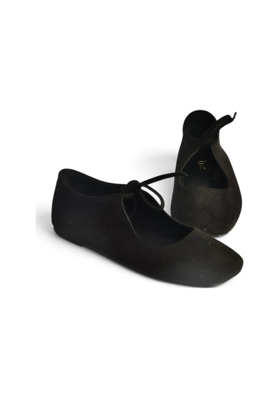 Fox Shoes Z250010502 Siyah Süet Bağlama Detaylı Günlük Kadın Ayakkabı