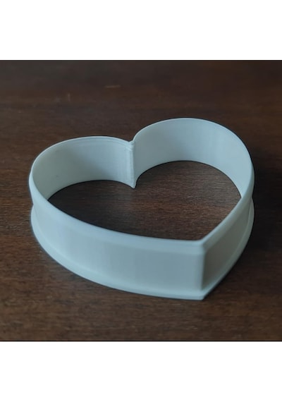 Kalp Şeklinde Kurabiye Kalıbı 10cm Büyük Boy 50 x 22