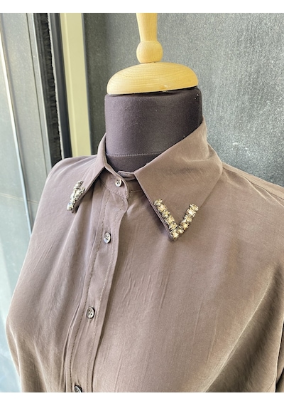 Pera Moda Yakası Taşlı Modal Kumaş Oversize Kadın Gömleği Kahverengi