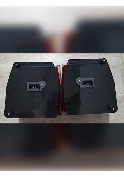 Fiat Uno Sağ Sol Stop Lambası Duylu Takım Huntron 9943221-9943222