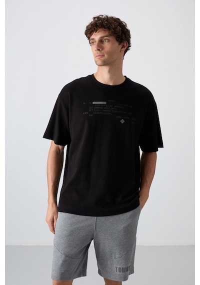 Tommy Life Siyah Pamuklu Kalın Yumuşak Dokulu Oversize Fit Baskılı Erkek T-shirt - 88326 Siyah Tommy Life Siyah Pamuklu Kalın Yumuşak Dokulu Oversize Fit Baskılı Erkek T-shirt - 88326 Siyah