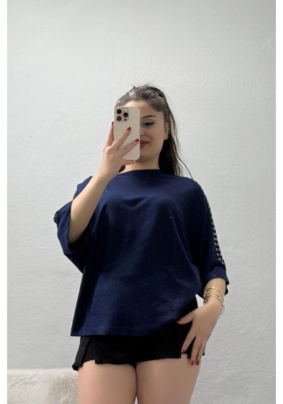 Modi Modal Kumaş Omuz Taş Detaylı Bluz Lacivert - 71763.2180. Açık Lacivert