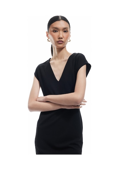 Koton Bürümcük Kumaş Slim Fit Kolsuz Midi Boy V Yaka Bodycon Elbise Siyah 5sak80329ek Siyah Koton Bürümcük Kumaş Slim Fit Kolsuz Midi Boy V Yaka Bodycon Elbise Siyah 5sak80329ek Siyah